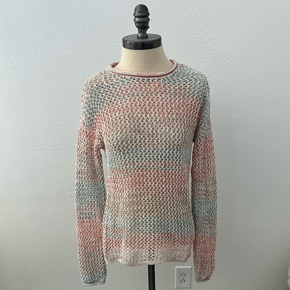 NWT Design 365 Long-Sleeved Crochet Top